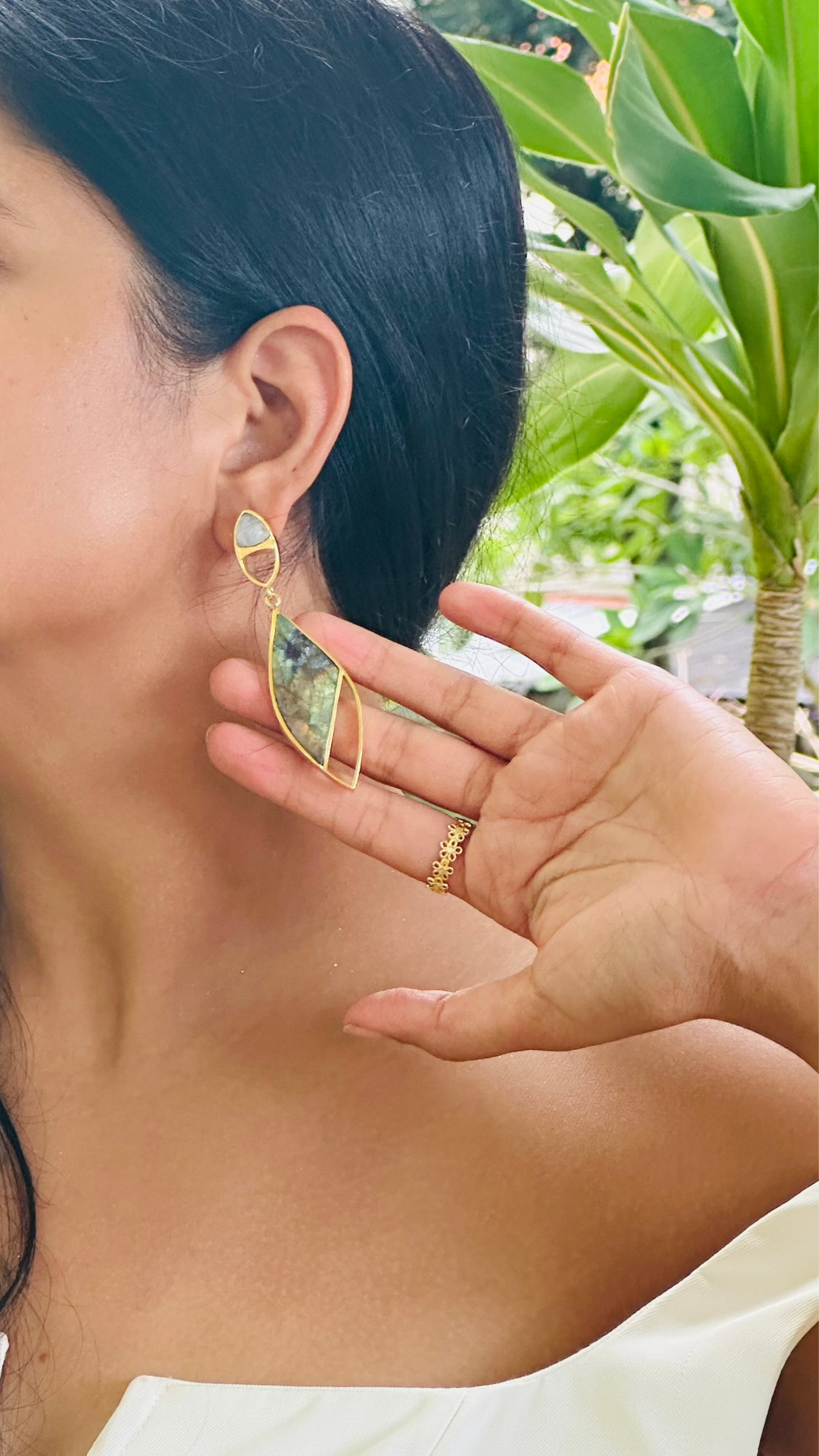 Labradorite Earrings - RIHA Jewels